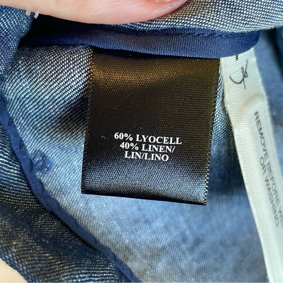 Ann Taylor Jean Jacket Snap Closure | Rolled Snap Sleeves Size: Small - Picture 6 of 9